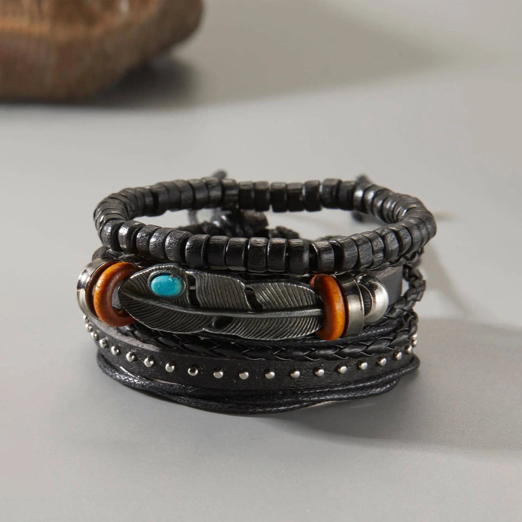 مجموعة من سوار مطرز اساور إسورة يد للرجال من الخشب - 3 قطع | اساور اسورة اكسسوارات الرجال سوار | amazingEGP