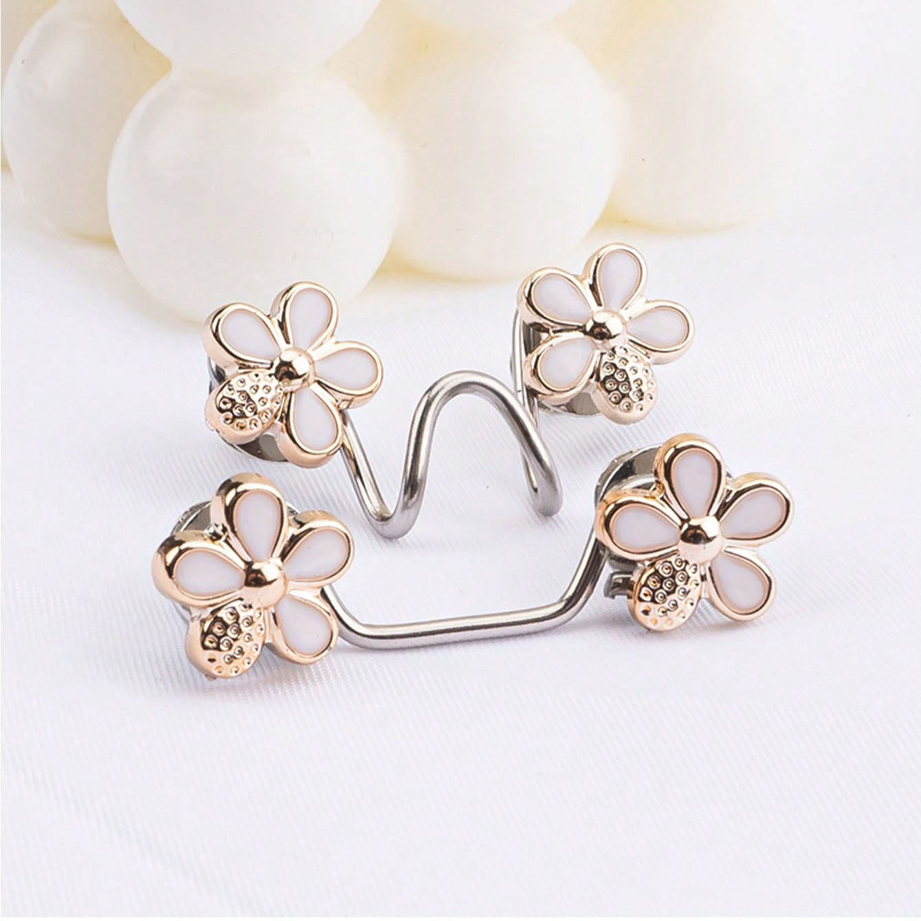 مشبك شدّ خصر للجينز قابل للتعديل  المزينة بأبزيمة الزهور  – أزرار خصر فورية بدون خياطة، طقم 2 للبناطيل والتنانير | الزهور