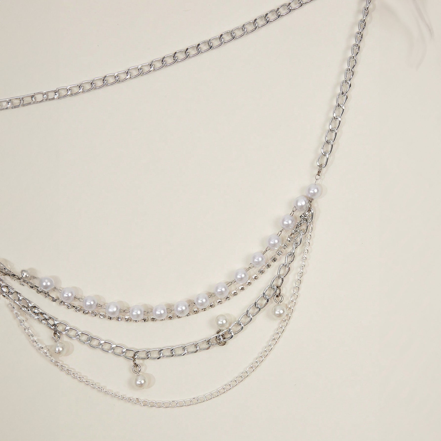 حزام خصر نسائي متعدد الطبقات بتصميم فراشة سلسلة أزياء مزينة بخرز مزيف وفراشة ، لديكور الفستان