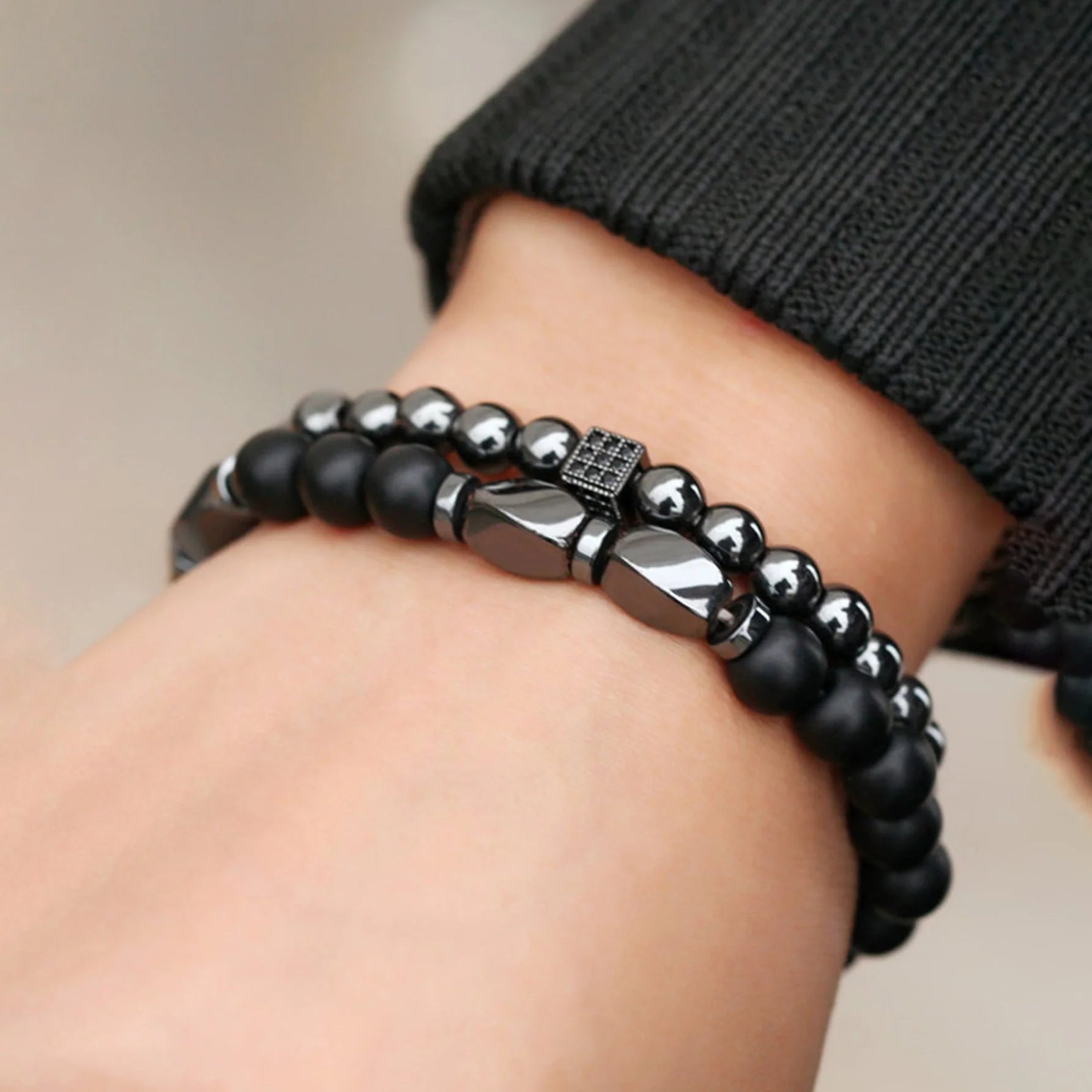 اسوره الموضة و شائع للرجال بتفاصيل منسوج خرز حجر سوار الى مجوهرات هدية -  2 قطع | اسورة اكسسوارات الرجال | amazingEGP