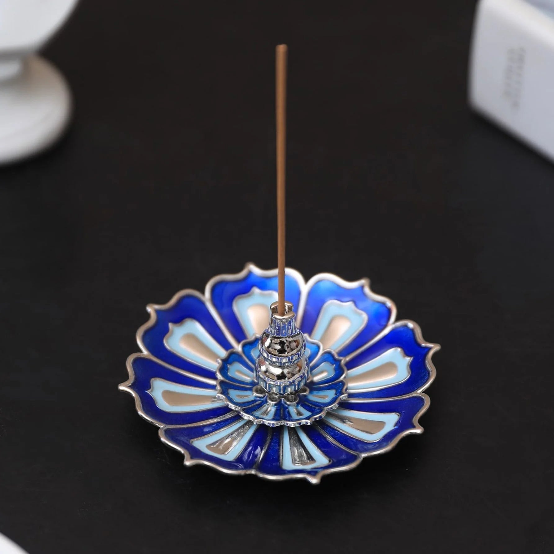 حامل عصا البخور زهرة على شكل وردة تصميم قطعة واحدة مبخرة عيدان البخار صائد البخور - ازرق | المنزل حامل بخور حامل عود ديكور عود عيدان بخور مبخرة مركب | amazingEGP