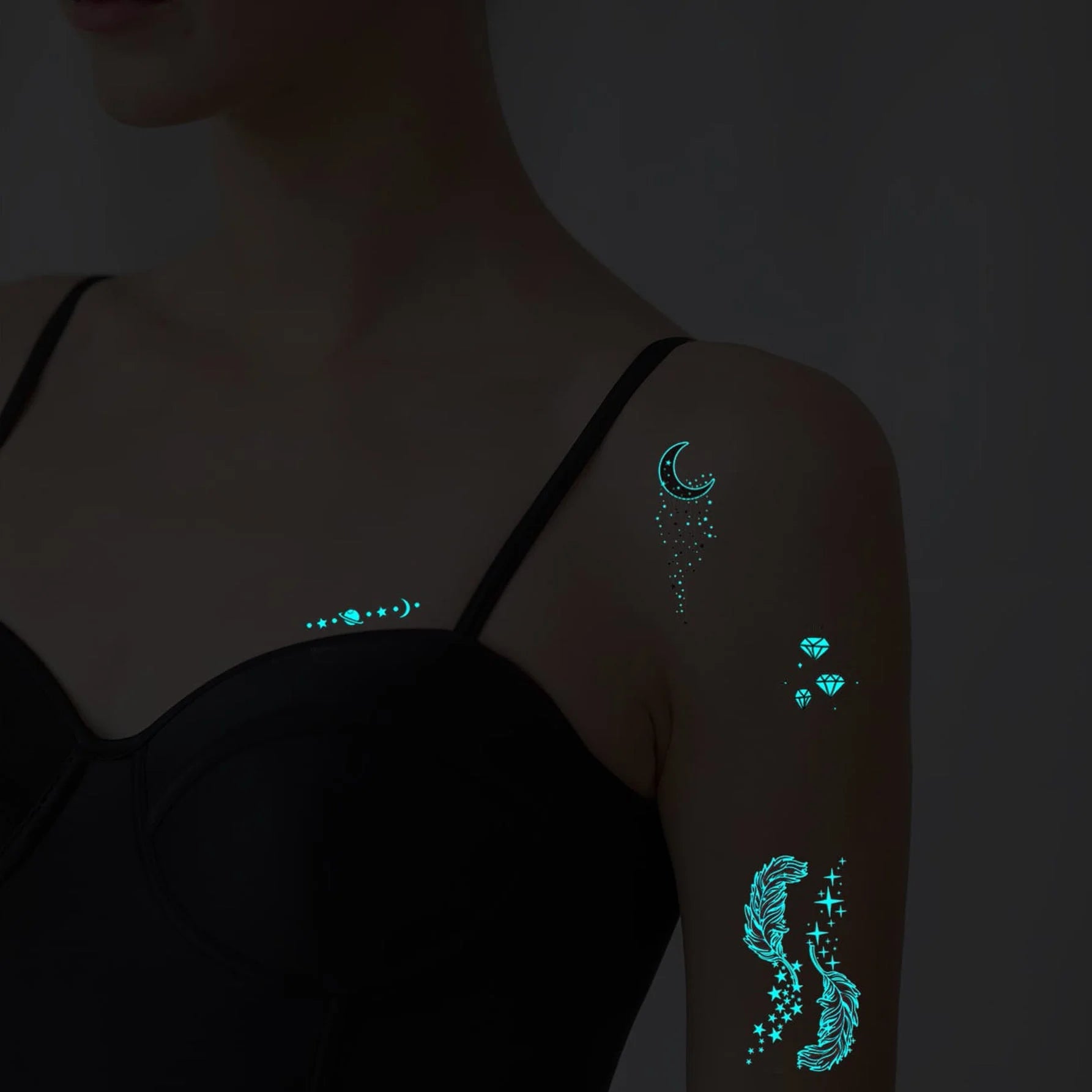 تتوهج في الظلام تاتو نيون مؤقت الاحتفالات الصاخبة تاتو مزيف بالاشعة فوق البنفسجية يضئ فى الظلام لمستلزمات الحفلات للنساء والاطفال نمط ريش وهلال | تاتوة مضيئ تاتوه تاتوه_للجسم ملصق وشم هلال وشم وشم مضيئ | amazingEGP