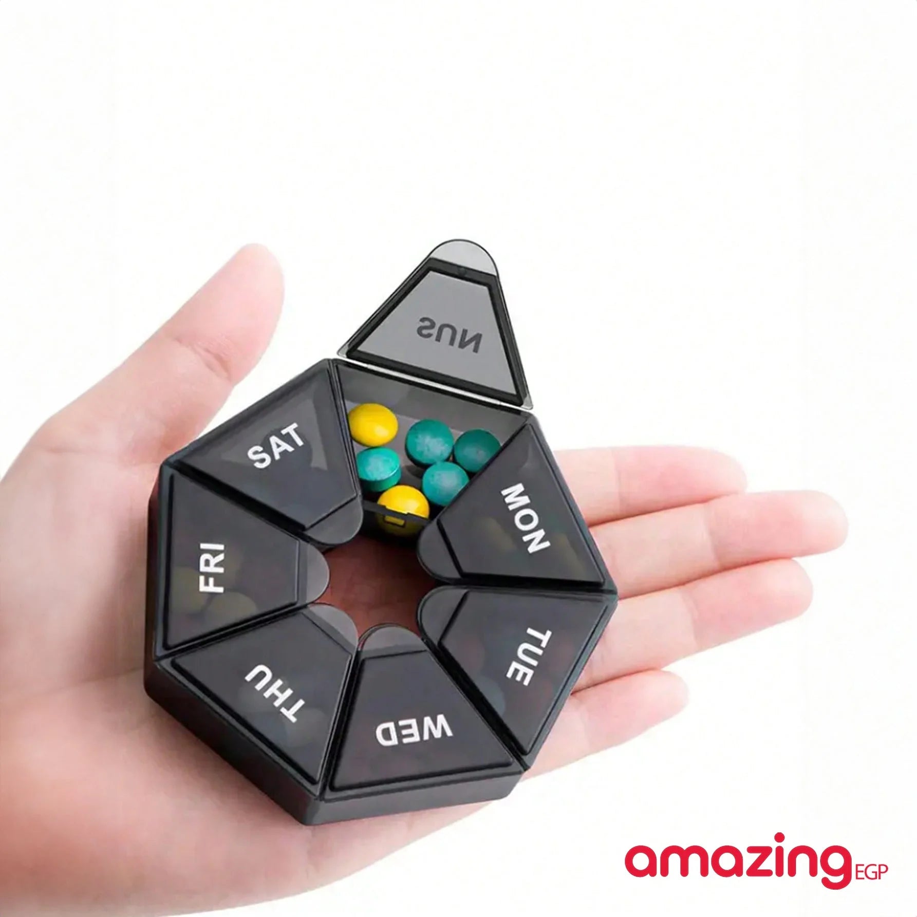 منظم حبوب اسبوعي كبير صندوق حبوب الدواء لمدة 7 ايام حافظة فيتامين كابينز يوميا مساحات تخزين كبيرة السعة حاويات حبوب الدواء لمكملات زيت السمك صندوق تخزين السفر وعاء للسفر - أسود | إسعافات أولية الدواء المرضى تخزين تنظيم الحبوب حبوب حفظ ادوية للادوية مرضى ا