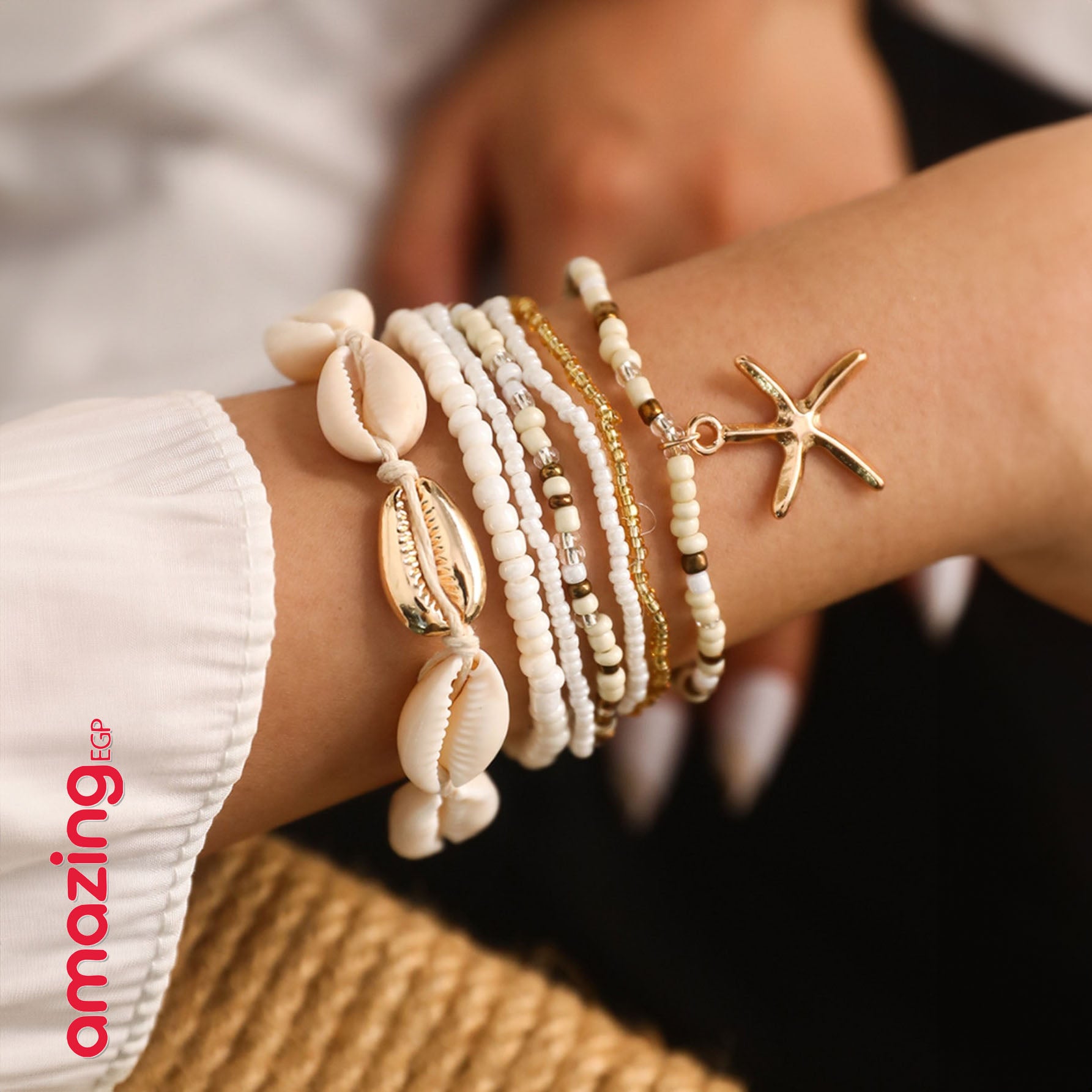 طقم أساور بوهيمي – خرز أزرق مع صدف وتعليقة نجمة بحر، لمسة صيفية جذّابة - 7 قطع - AMZ8661