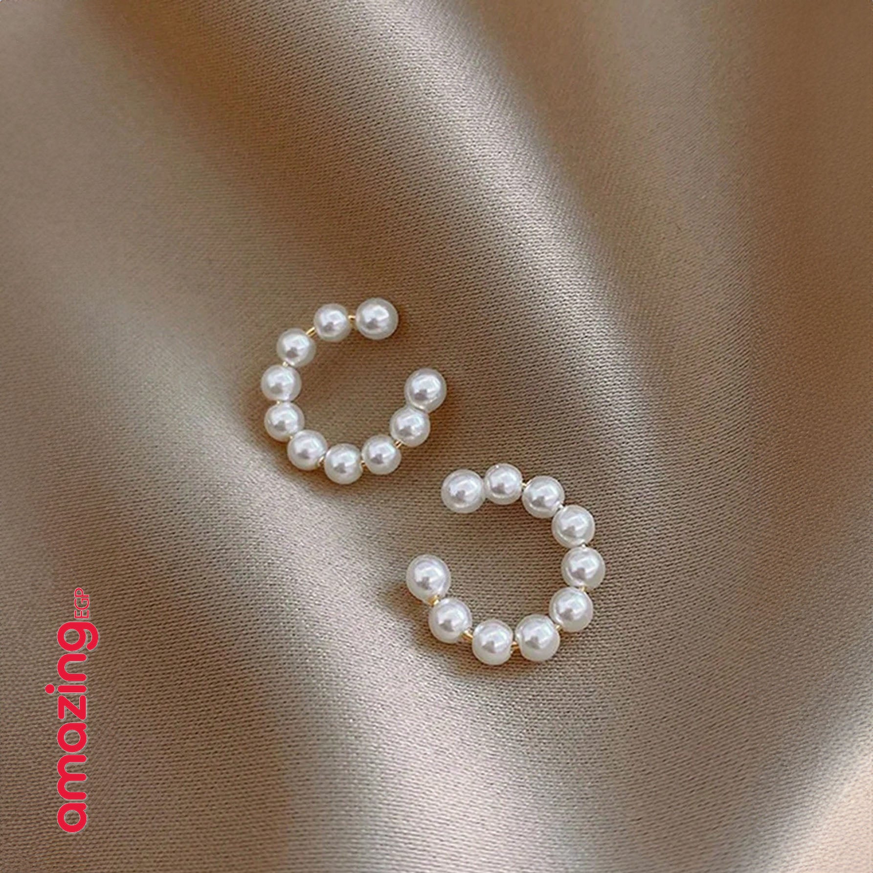 زوج من أقراط وصل الأذن المزيفة بالخرز بدون ثقب ذهبية على شكل حرف C للنساء المقاوم للصدأ لا تسبب الحساسية أقراط متدلية فاخرة مرصعة بالزركونات للنساء