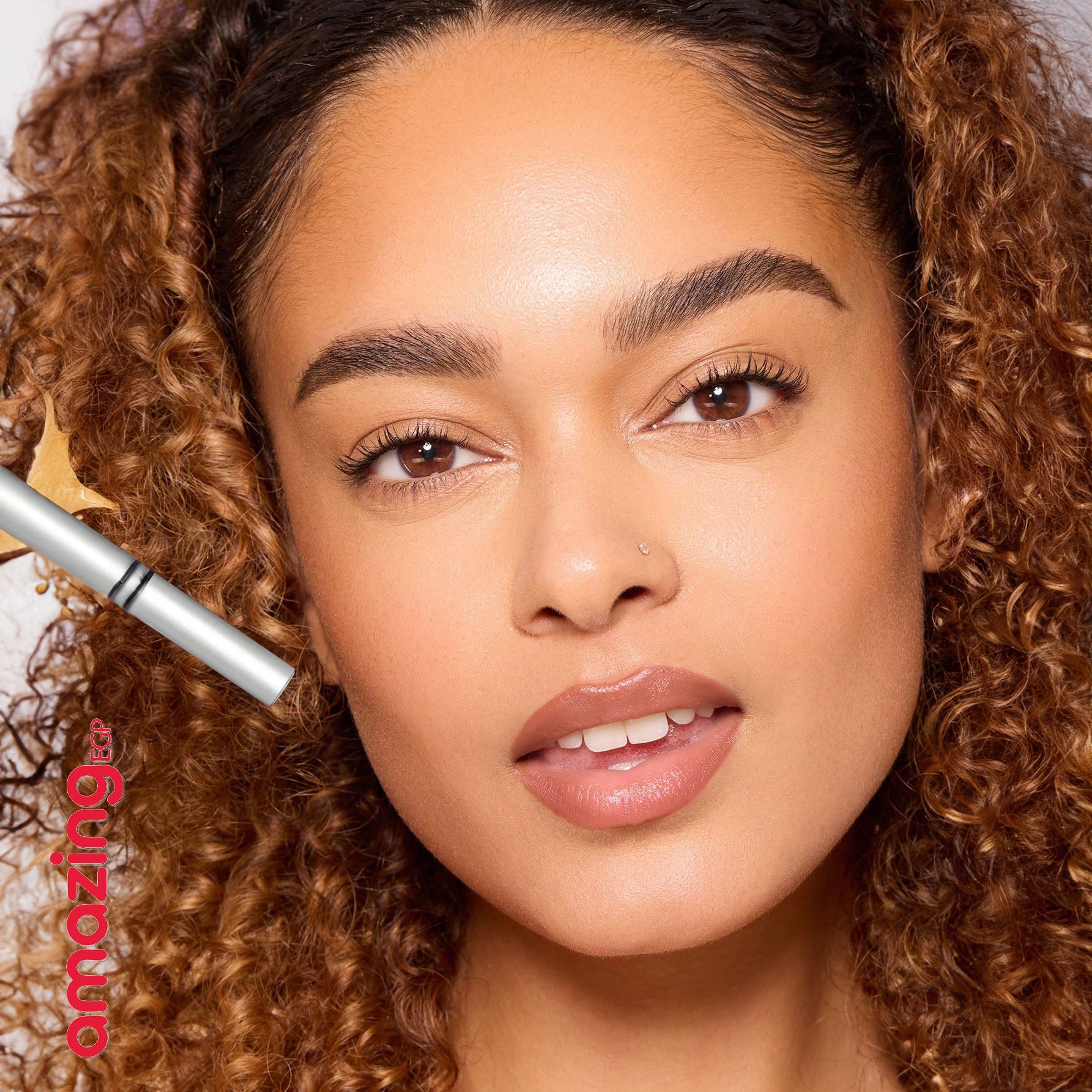 SHEGLAM قلم حواجب ثنائي 2-في-1 SHEGLAM Real Flow – لون Chocolate (جل تثبيت + رأس شوكي 15°) - Chocolate