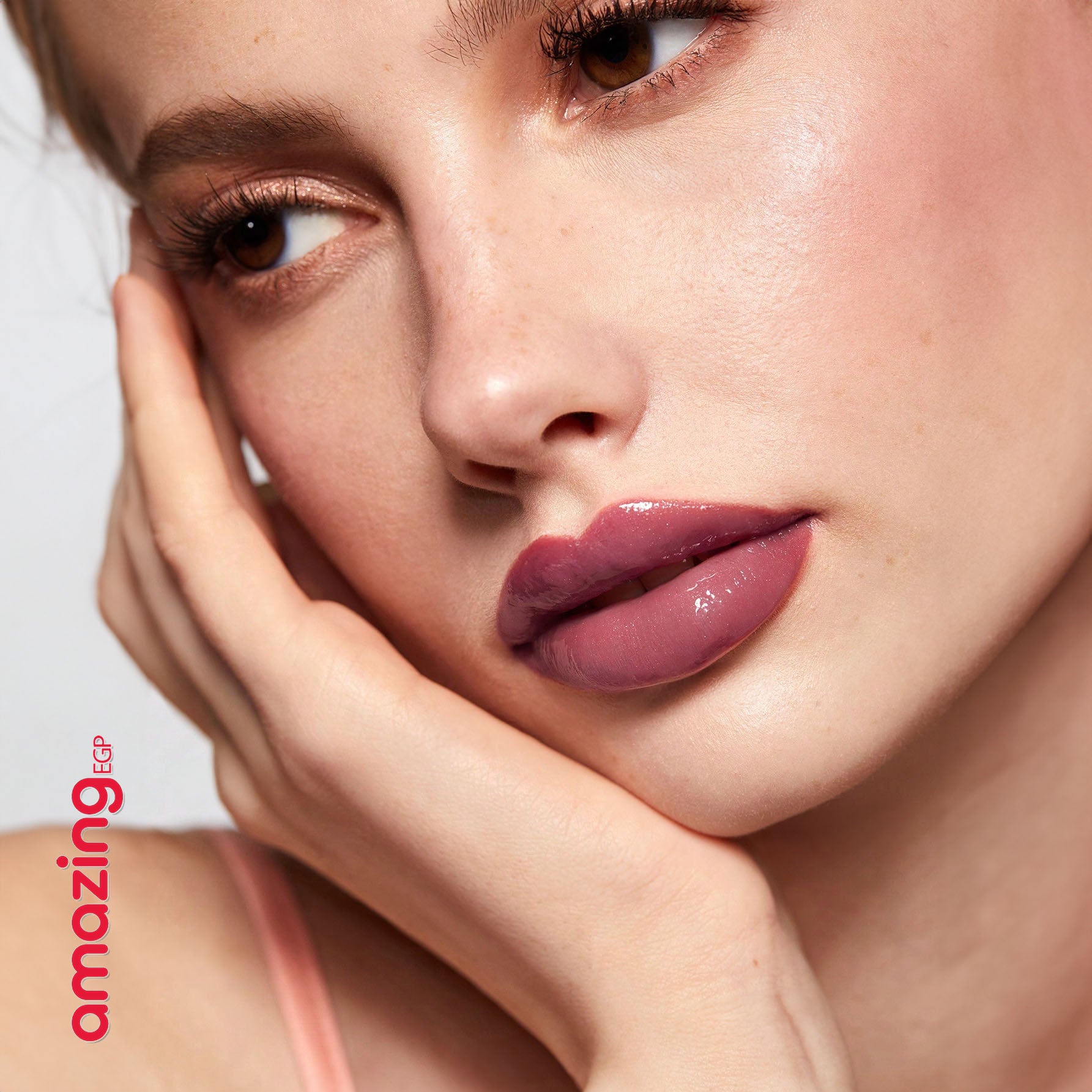 SHEGLAM ملمع شفاه  Power Bouquet لامع مثالي وممتلئ بلون بنفسجي لامع ومرطب وممتلئ ومصل شفاه مغذي وممتلئ غير لاصق وأحمر شفاه بزيت جوز الهند ومستحضرات تجميل الشفاه ومغذي يدوم طويلا |  Freesia