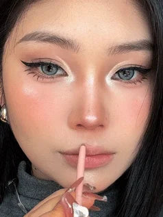 SHEGLAM قلم تحديد شفاه قلم أحمر الشفاه والآيلاينر - يدوم طويلا ومقاوم للماء - محدد الشفاه Momojo | SHEGLAM shein احمر الخدود احمر شفاة ايشادو حاجب حواجب شفاه شفايف شى ان شى كلام ظل عيون فرشاة مستحضرات التجميل مكياج ميكياج | amazingEGP