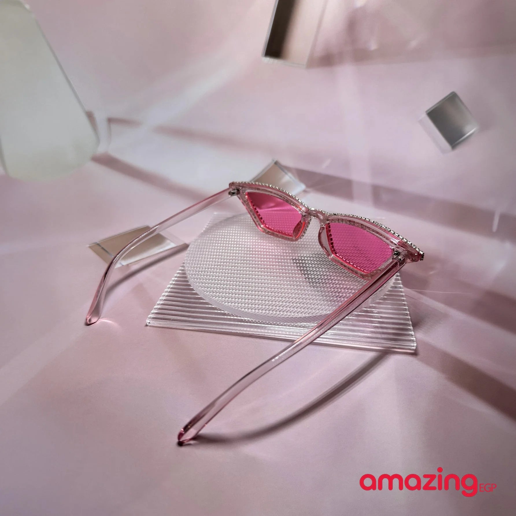 نظارات نساءللسيدات من حجر الراين والكريستال بإطار وردي Y2k فاخر لتزيين حفلات المهرجانات نظارات جميلة وأنيقة على شكل عين القطة مناسبة لفستان الشاطئ والحفلات ذات الطابع الخاص - بينك | النظارات حفالات حفالات موسيقية حفلات حفلات_عيد_الميلاد رووك عين القط نظار