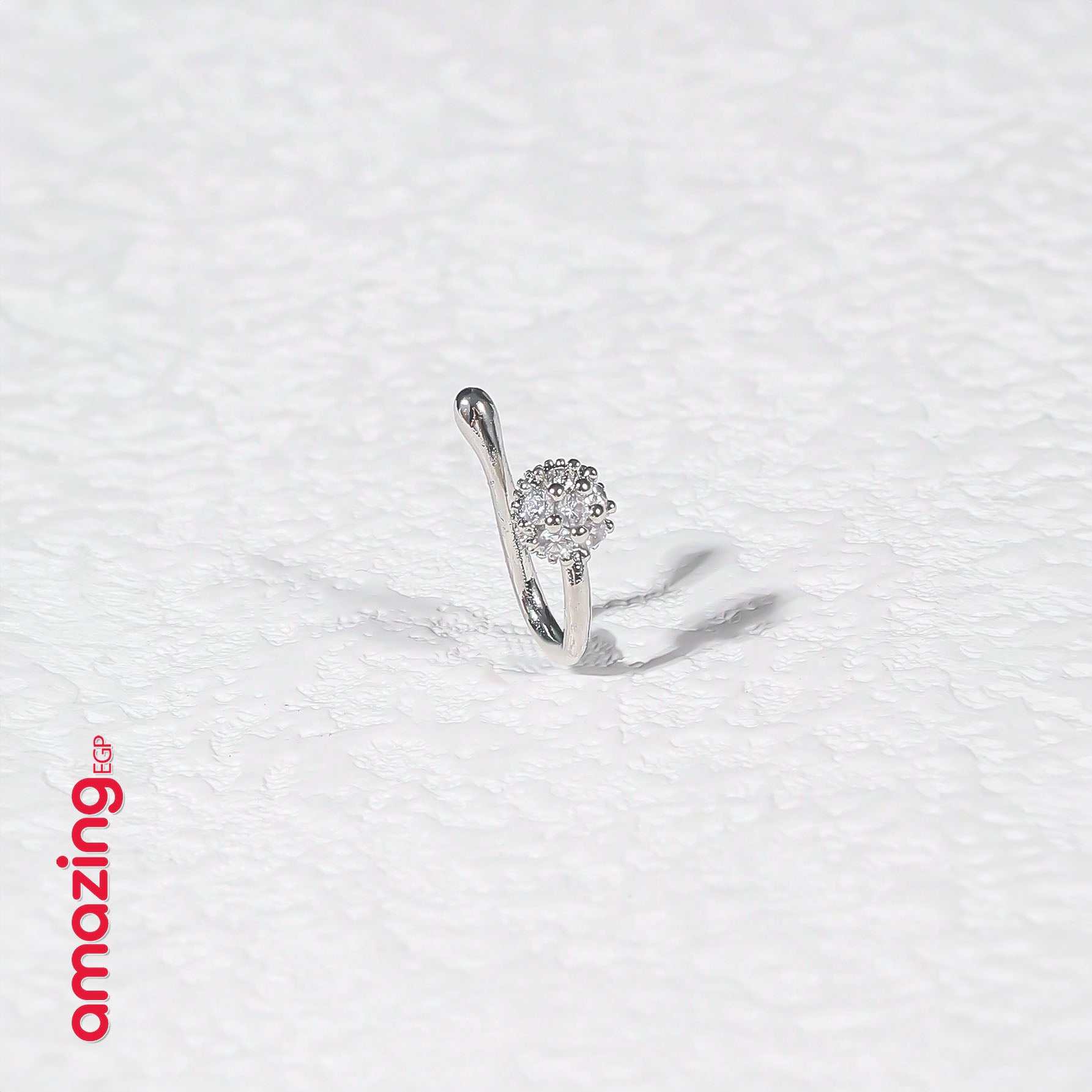 بيرسنج أنف حلقة أنف ،بدون اخرام من الفولاذ المقاوم للصدأ لا تسبب الحساسية لا حاجة للخرم ، مزينة بزركونيا على شكل زهرة غير مثقوبة للرجال والنساء تثبت بدون خرم