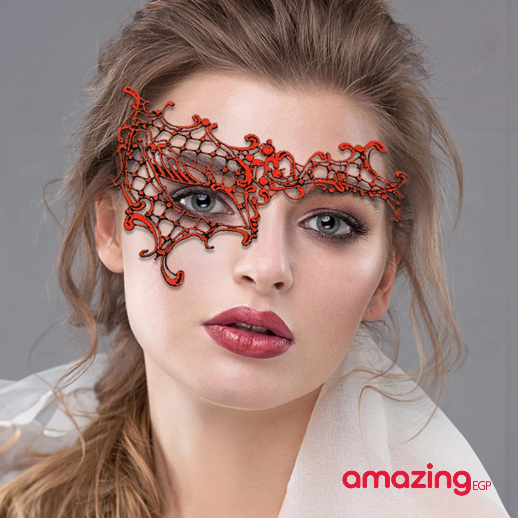 قناع تنكري للجنسين مناسب للحفالات قناع عين أحمر من الدانتيل الجميل مع طباعة ذهبية لعين واحدة - أحمر | ارنب ازياء تنكر حفالات حفلات حفلات_عيد_الميلاد زي تنكري زينة قناع ملابس_تنكرية | amazingEGP