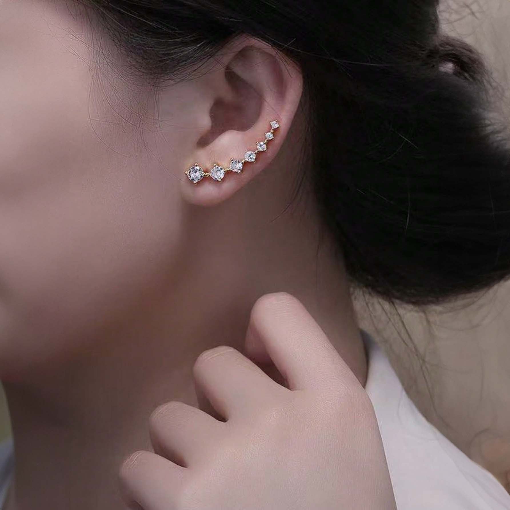 بيرسنج للاذن من الفولاذ المقاوم للصدأ لا تسبب الحساسية زوج من أقراط قلادة النجوم الكلاسيكية الأوروبية والأمريكية المرصعة بالراين، أقراط متدلية فاخرة مرصعة بالزركونات للنساء - فضي