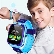 ساعة يد ذكية للاطفال دعامة كاميرا  ساعة معصم تعمل باللمس اتصال واجراء مكالمات هاتفية ورسائل نصية متتبع المواقعLBS للاولاد والفتيات مقاومة للماء  بديل الجوال للاطفال - أزرق | apple watch ابل اللياقة حماية الاطفال ساعات ساعات_ذكية ساعة ابل ساعة بكام ساعة بك