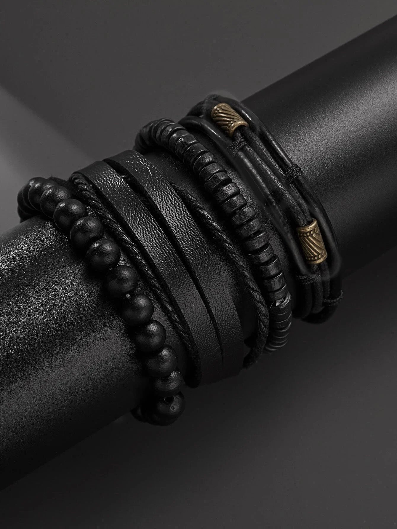 مجموعة من سوار مطرز اساور إسورة يد للرجال من الخشب - 4 قطع | اسورة اكسسوارات الرجال | amazingEGP