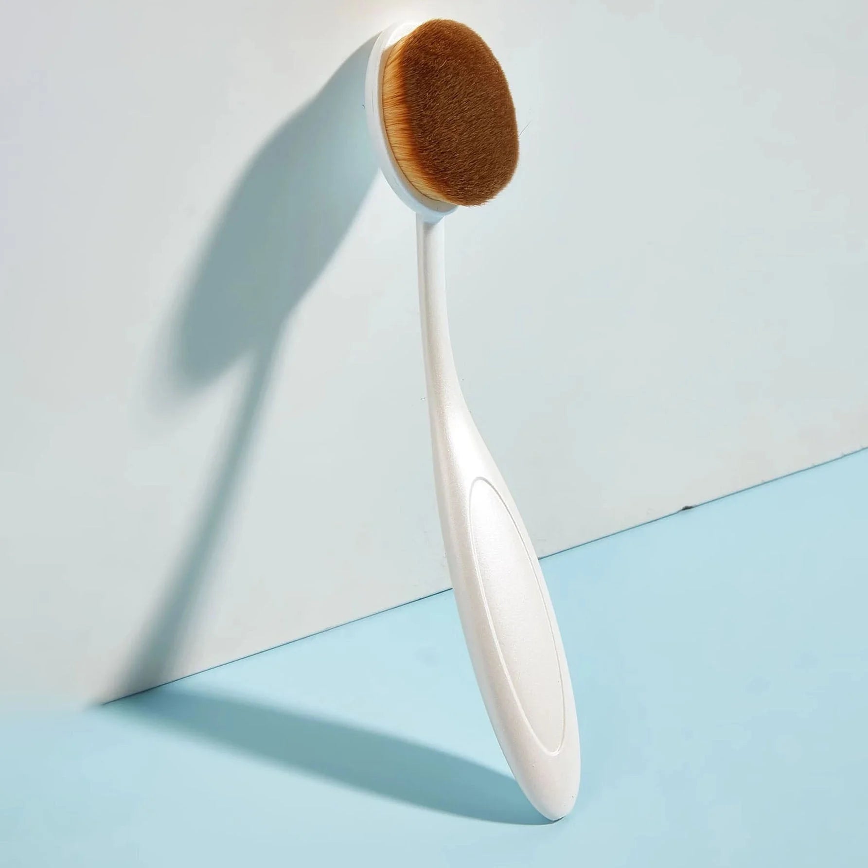 فرشاة اساس فونديشن قطعة واحدة مثالية للسفر او الحمل اثناء التنقل للنساء والبنات للمكياج ومستحضرات التجميل والكونسيلر - قطع واحده | فرشاة مستحضرات التجميل مكياج | amazingEGP