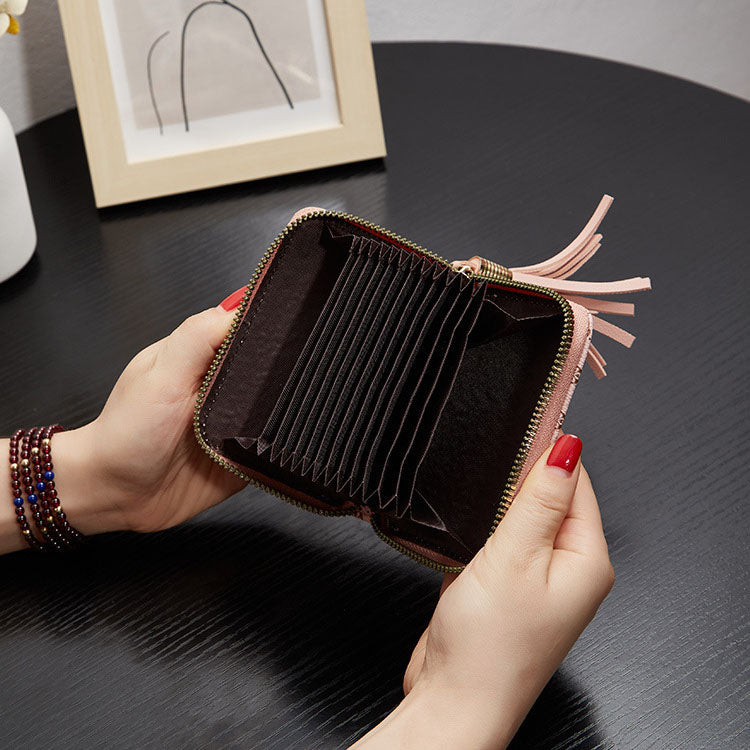 محفظة جلدية لحمل البطاقات والعملات المعدنية للنساء والفتيات - ابيض